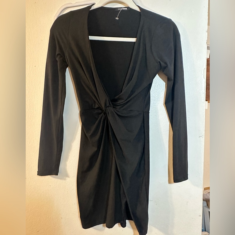 Black long sleeve dress